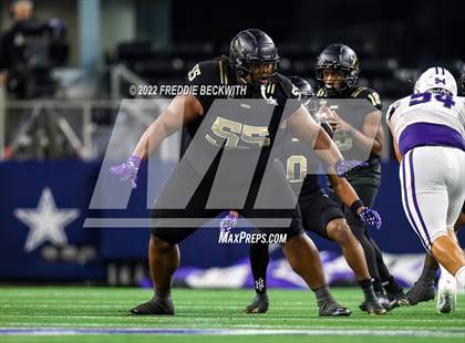 Thumbnail 1 in Port Neches-Groves vs. South Oak Cliff (UIL 5A D2 Final) photogallery.