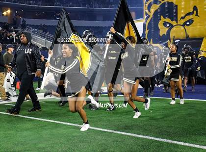 Thumbnail 3 in Port Neches-Groves vs. South Oak Cliff (UIL 5A D2 Final) photogallery.
