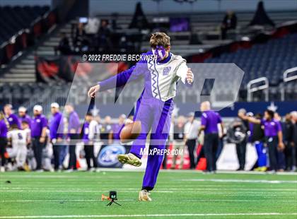 Thumbnail 1 in Port Neches-Groves vs. South Oak Cliff (UIL 5A D2 Final) photogallery.