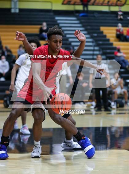 Thumbnail 3 in Marcus @ Plano East photogallery.