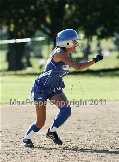 Thumbnail 1 in Old Saybrook vs. Stafford (CIAC Class S Quarterfinal) photogallery.