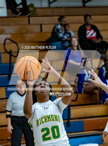 Thumbnail 3 in Village Christian Academy vs. Richmond (MLK Dream Jam at Terry Sanford) photogallery.