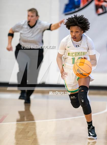 Thumbnail 3 in Village Christian Academy vs. Richmond (MLK Dream Jam at Terry Sanford) photogallery.