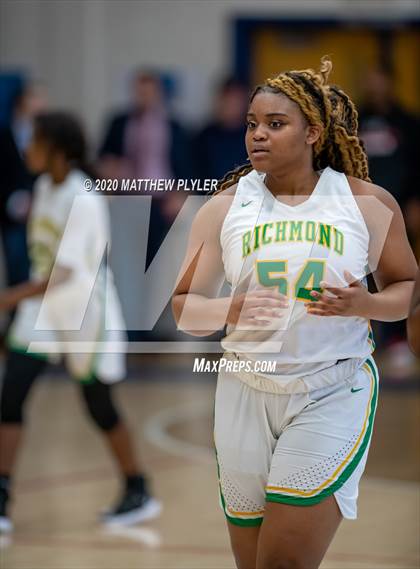 Thumbnail 1 in Village Christian Academy vs. Richmond (MLK Dream Jam at Terry Sanford) photogallery.