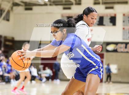 Thumbnail 1 in Clovis vs. Liberty (Nike Central Valley Showdown) photogallery.