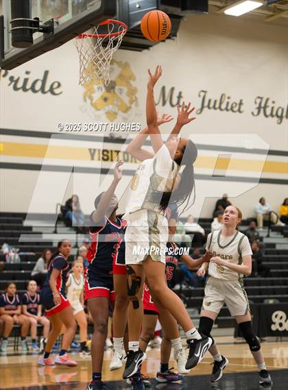 Thumbnail 1 in Oakland @ Mount Juliet photogallery.