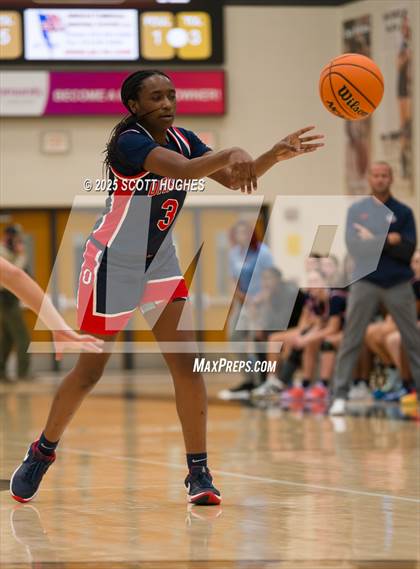 Thumbnail 1 in Oakland @ Mount Juliet photogallery.