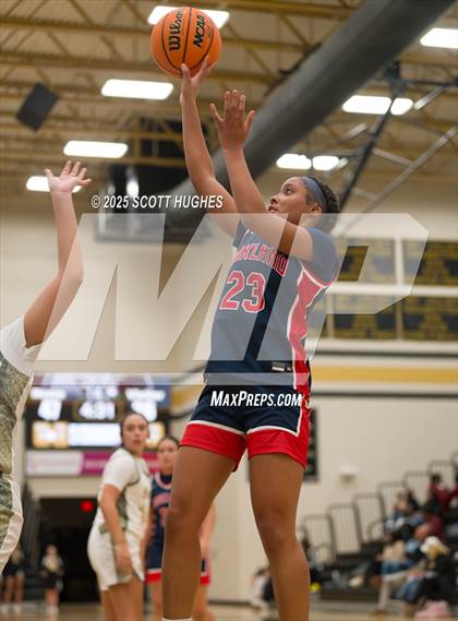 Thumbnail 1 in Oakland @ Mount Juliet photogallery.