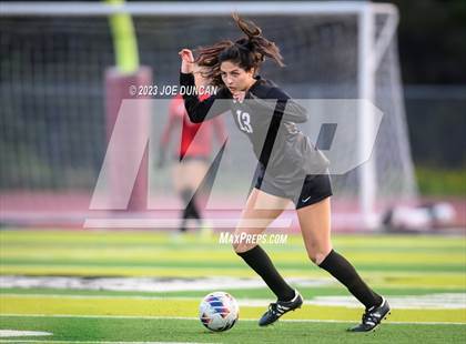 Thumbnail 2 in San Clemente vs Roosevelt (CIF-SS Division 1 Rd 1) photogallery.
