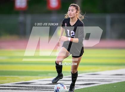Thumbnail 3 in San Clemente vs Roosevelt (CIF-SS Division 1 Rd 1) photogallery.