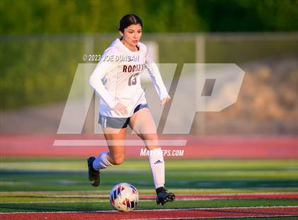 Thumbnail 3 in San Clemente vs Roosevelt (CIF-SS Division 1 Rd 1) photogallery.