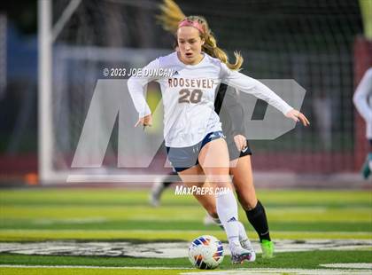 Thumbnail 1 in San Clemente vs Roosevelt (CIF-SS Division 1 Rd 1) photogallery.