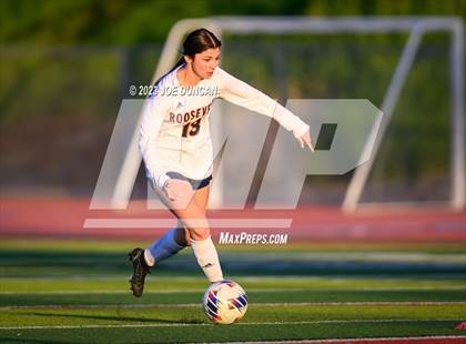 Thumbnail 1 in San Clemente vs Roosevelt (CIF-SS Division 1 Rd 1) photogallery.