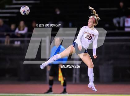 Thumbnail 1 in San Clemente vs Roosevelt (CIF-SS Division 1 Rd 1) photogallery.