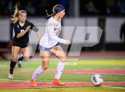 Thumbnail 2 in San Clemente vs Roosevelt (CIF-SS Division 1 Rd 1) photogallery.