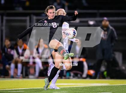 Thumbnail 2 in San Clemente vs Roosevelt (CIF-SS Division 1 Rd 1) photogallery.