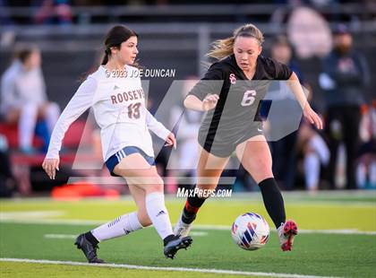 Thumbnail 1 in San Clemente vs Roosevelt (CIF-SS Division 1 Rd 1) photogallery.