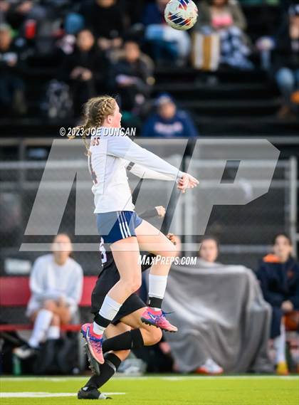 Thumbnail 2 in San Clemente vs Roosevelt (CIF-SS Division 1 Rd 1) photogallery.