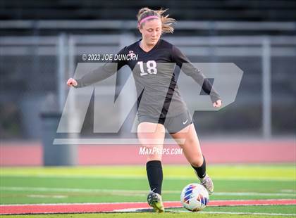 Thumbnail 3 in San Clemente vs Roosevelt (CIF-SS Division 1 Rd 1) photogallery.