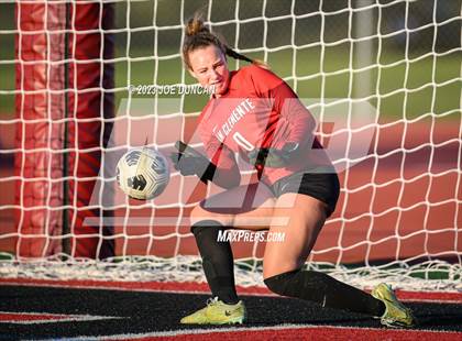 Thumbnail 1 in San Clemente vs Roosevelt (CIF-SS Division 1 Rd 1) photogallery.