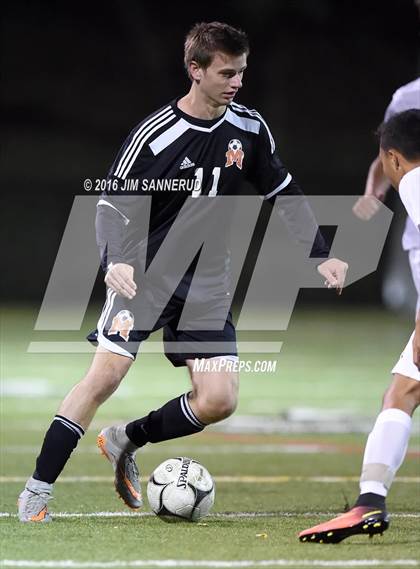 Thumbnail 1 in Mamaroneck vs Warwick (1 vs 9 Tournament) photogallery.