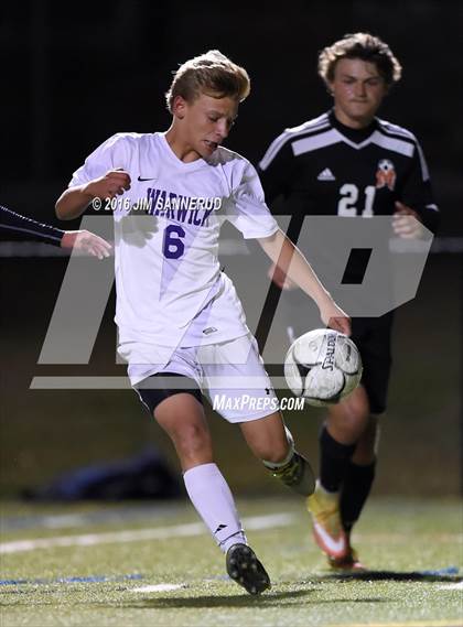 Thumbnail 3 in Mamaroneck vs Warwick (1 vs 9 Tournament) photogallery.