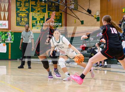 Thumbnail 1 in Antelope @ Kennedy photogallery.