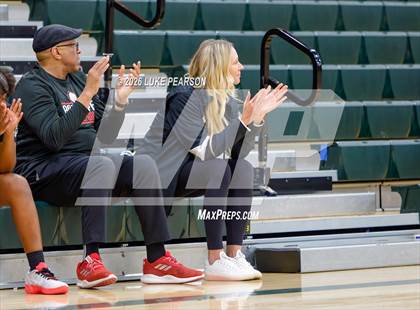 Thumbnail 3 in Antelope @ Kennedy photogallery.