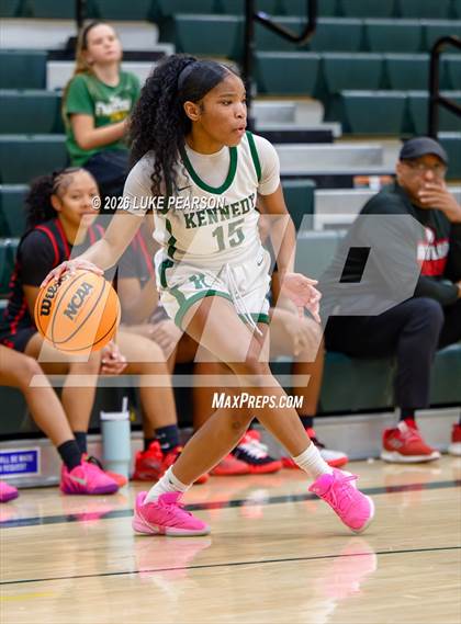 Thumbnail 1 in Antelope @ Kennedy photogallery.