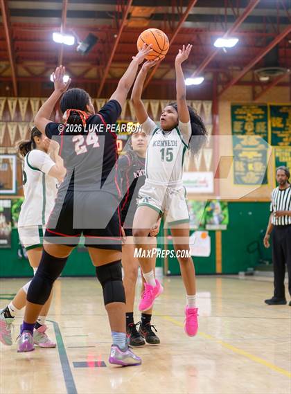 Thumbnail 2 in Antelope @ Kennedy photogallery.