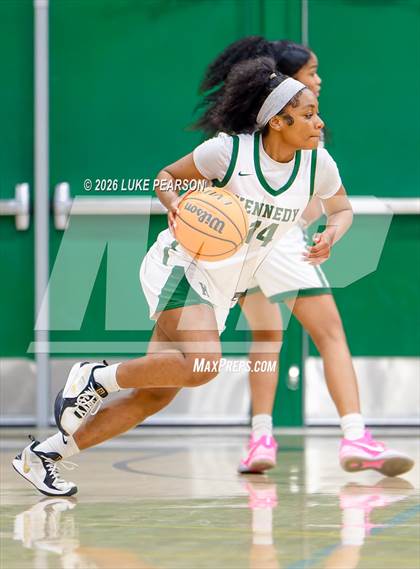 Thumbnail 3 in Antelope @ Kennedy photogallery.