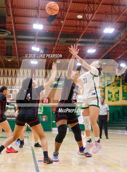 Thumbnail 2 in Antelope @ Kennedy photogallery.