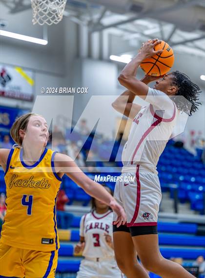 Thumbnail 3 in Sheridan vs Earle (Lendel Thomas Classic) photogallery.