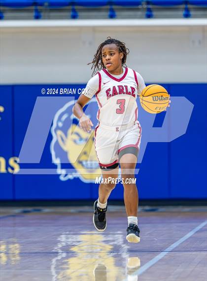 Thumbnail 1 in Sheridan vs Earle (Lendel Thomas Classic) photogallery.