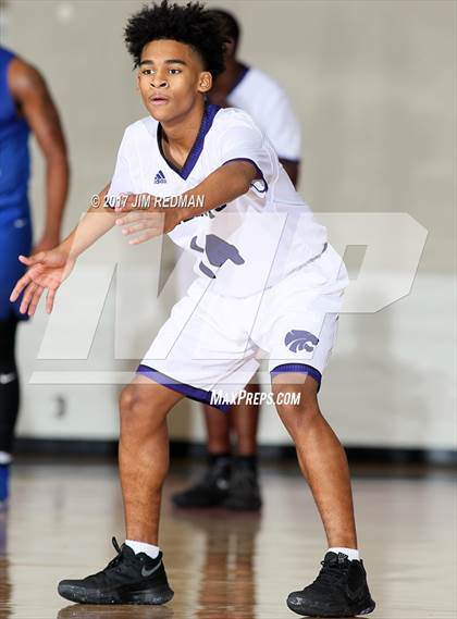 Thumbnail 1 in Humble vs. North Crowley (McDonald's Texas Invitational) photogallery.