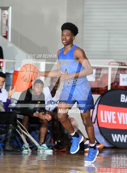 Thumbnail 2 in Humble vs. North Crowley (McDonald's Texas Invitational) photogallery.