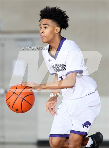 Thumbnail 2 in Humble vs. North Crowley (McDonald's Texas Invitational) photogallery.