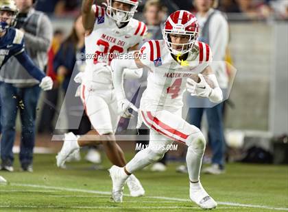 Thumbnail 3 in St. John Bosco vs. Mater Dei (CIF SS Division 1 Final) photogallery.