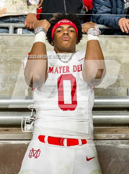 Thumbnail 2 in St. John Bosco vs. Mater Dei (CIF SS Division 1 Final) photogallery.