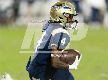 Thumbnail 1 in St. John Bosco vs. Mater Dei (CIF SS Division 1 Final) photogallery.