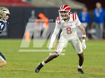 Thumbnail 3 in St. John Bosco vs. Mater Dei (CIF SS Division 1 Final) photogallery.
