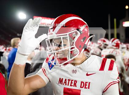 Thumbnail 2 in St. John Bosco vs. Mater Dei (CIF SS Division 1 Final) photogallery.
