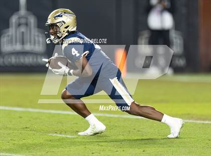 Thumbnail 3 in St. John Bosco vs. Mater Dei (CIF SS Division 1 Final) photogallery.