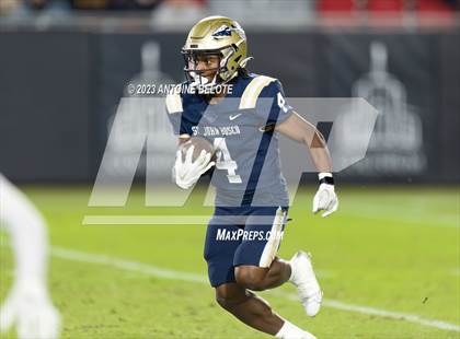 Thumbnail 2 in St. John Bosco vs. Mater Dei (CIF SS Division 1 Final) photogallery.