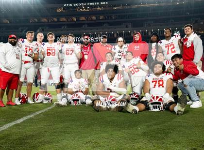 Thumbnail 1 in St. John Bosco vs. Mater Dei (CIF SS Division 1 Final) photogallery.