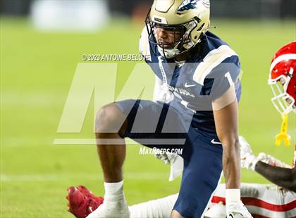 Thumbnail 1 in St. John Bosco vs. Mater Dei (CIF SS Division 1 Final) photogallery.