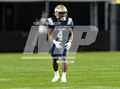 Thumbnail 3 in St. John Bosco vs. Mater Dei (CIF SS Division 1 Final) photogallery.