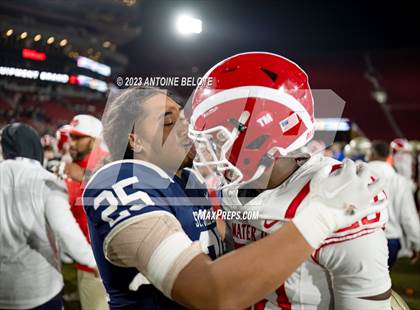 Thumbnail 1 in St. John Bosco vs. Mater Dei (CIF SS Division 1 Final) photogallery.