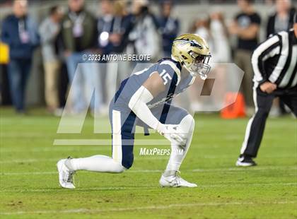Thumbnail 3 in St. John Bosco vs. Mater Dei (CIF SS Division 1 Final) photogallery.