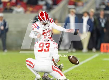 Thumbnail 1 in St. John Bosco vs. Mater Dei (CIF SS Division 1 Final) photogallery.